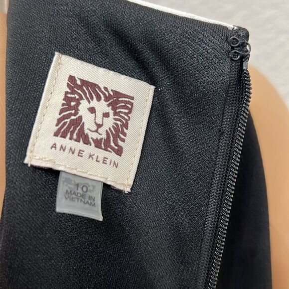 Anne Klein Woman’s Dress Sz 10 Black White Piping Scoop Neck Midi Sleeveless - Picture 9 of 12